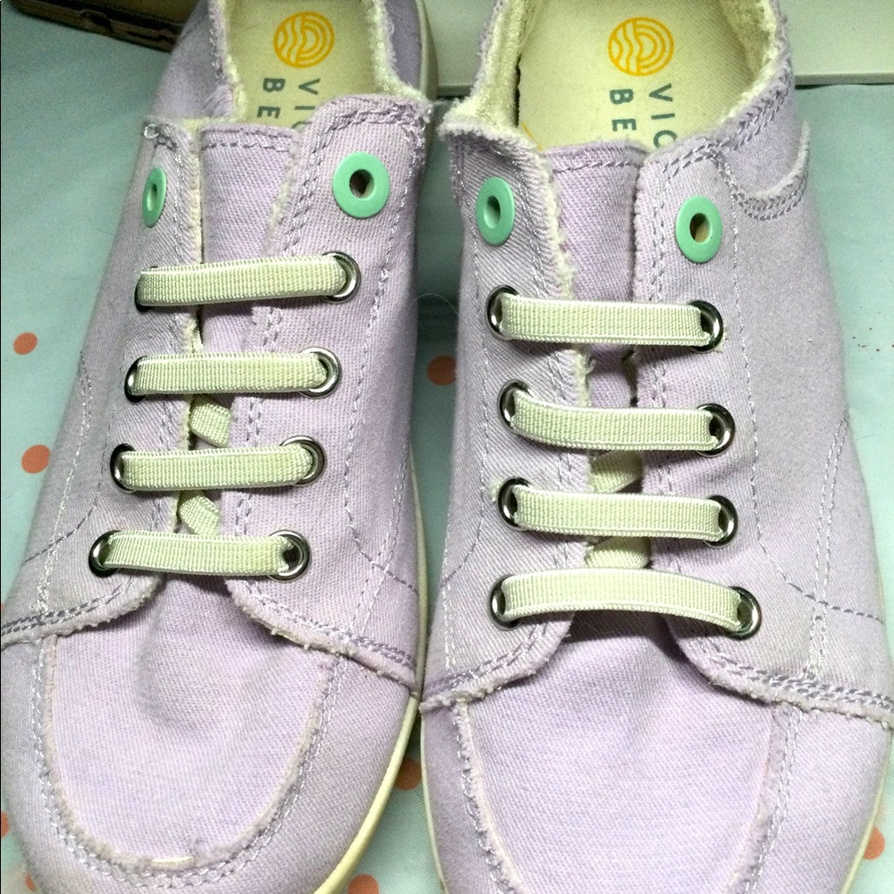 VIONIC Beach Shoes, size 8, Washable!
